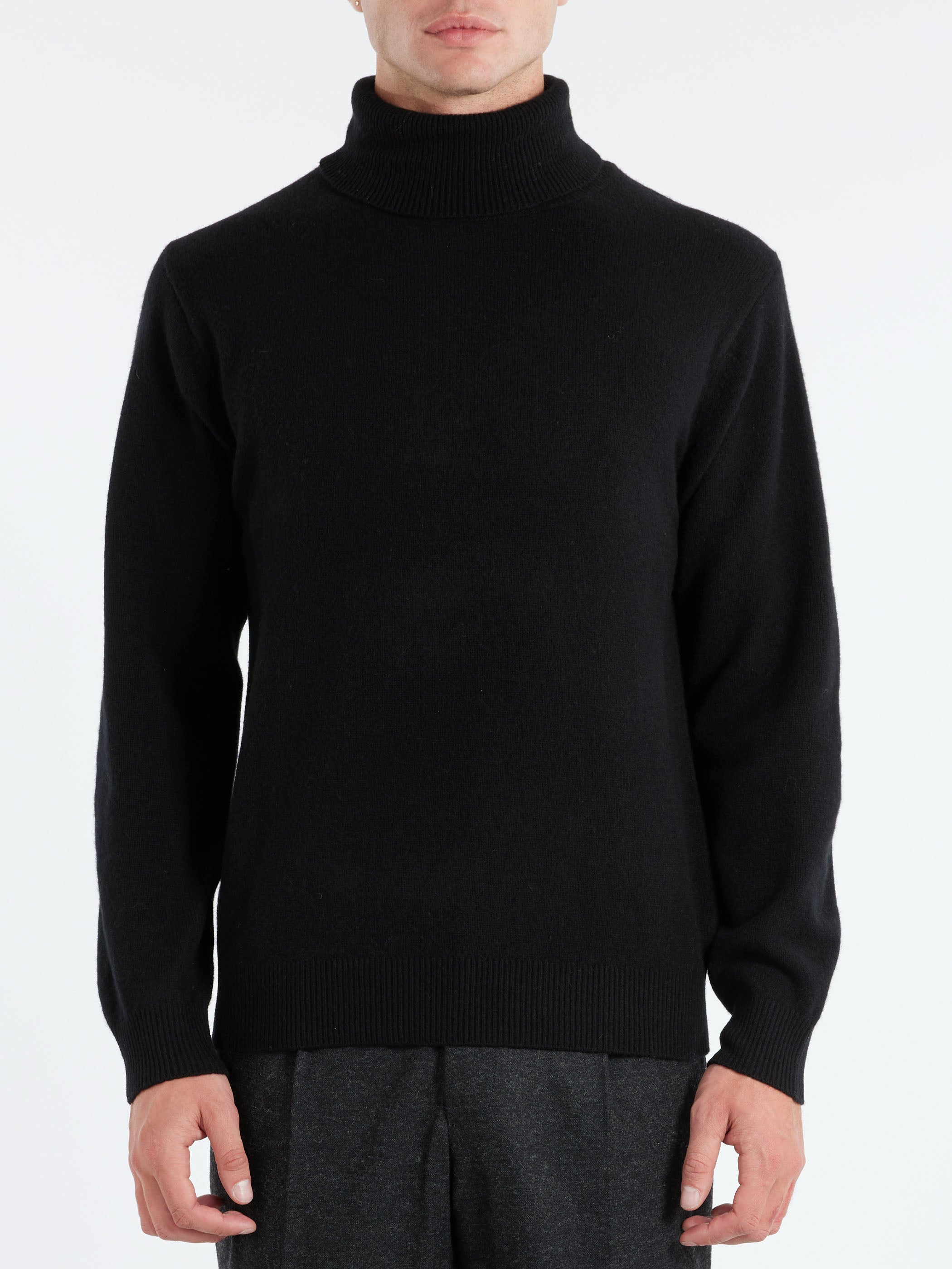 9G Wool Turtleneck