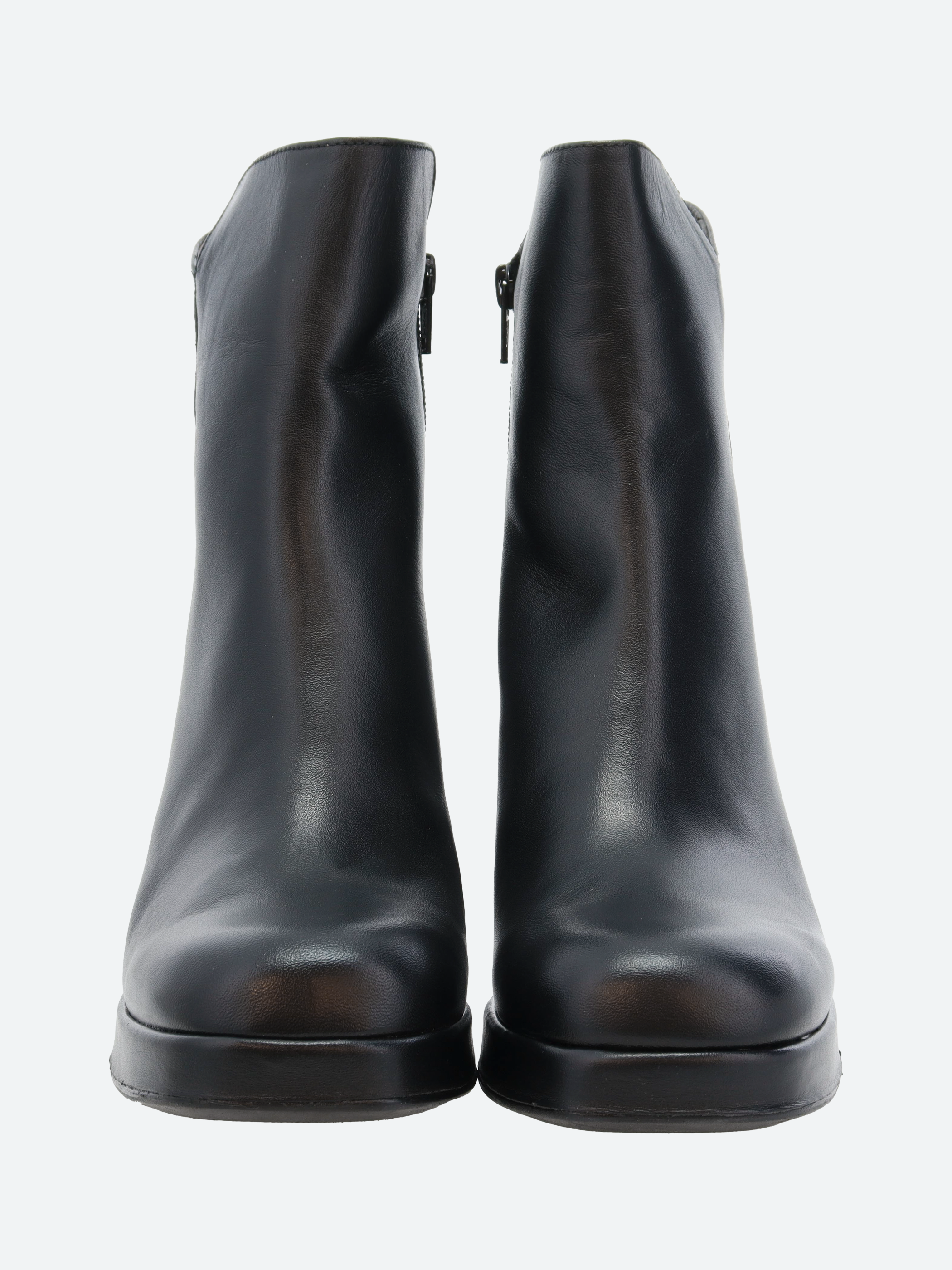 H-5923 Square Toe Platform Boot