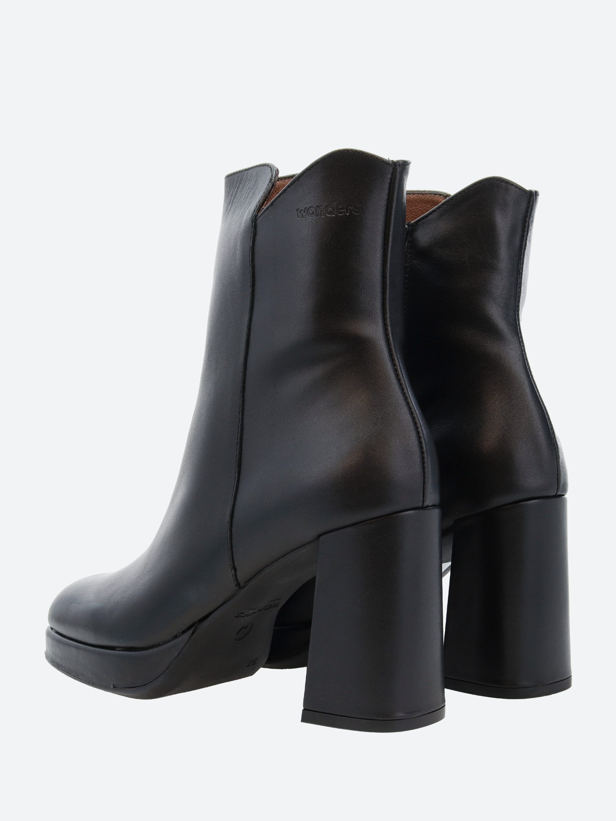 H-5923 Square Toe Platform Boot