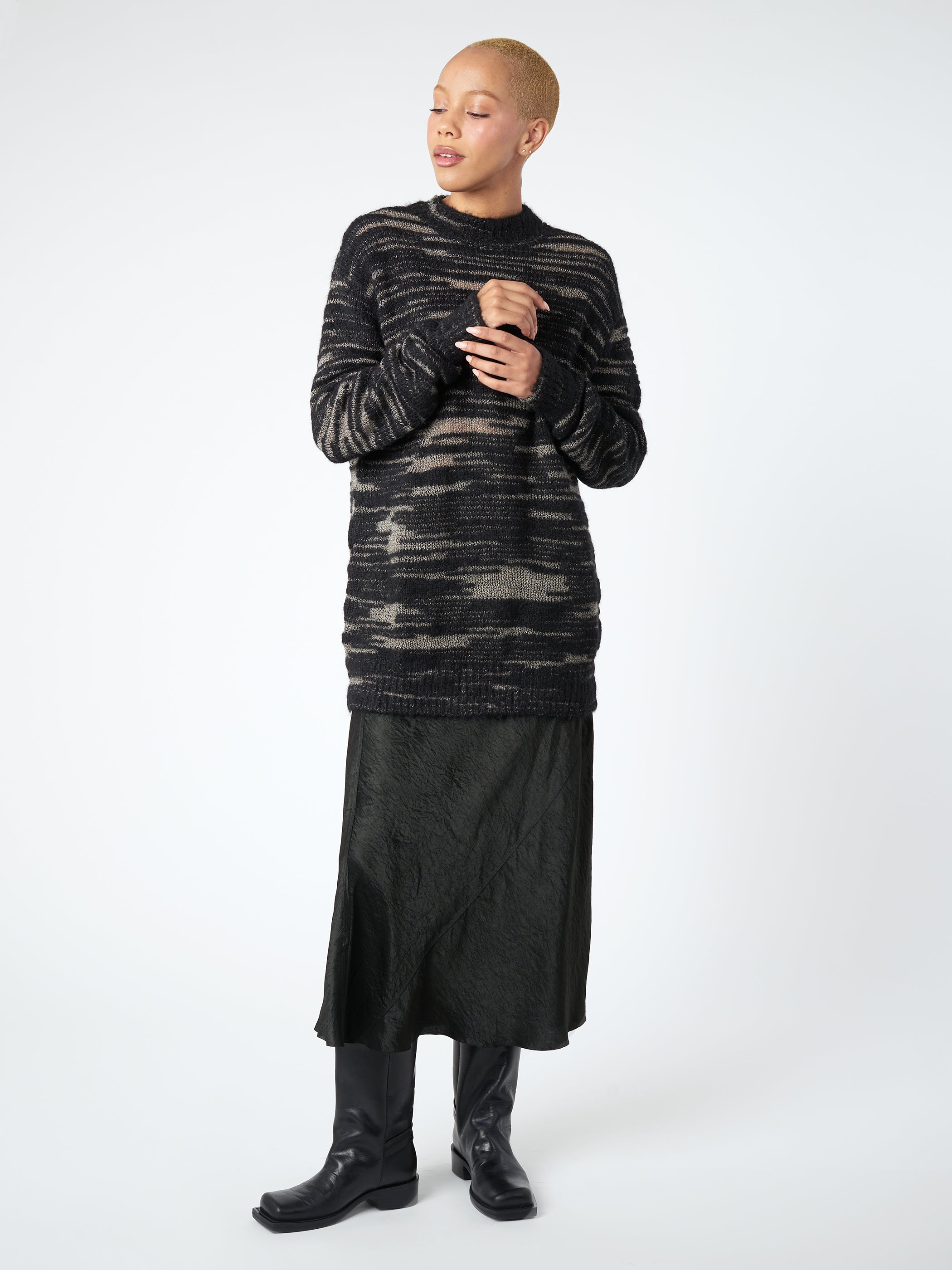 Handknit Threadbare Crewneck