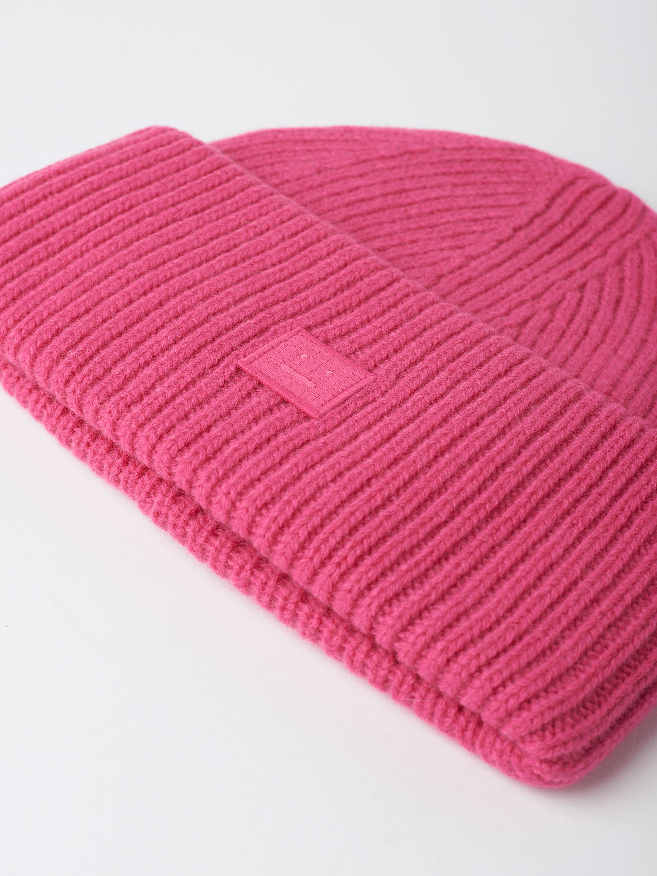 Small Face Logo Beanie