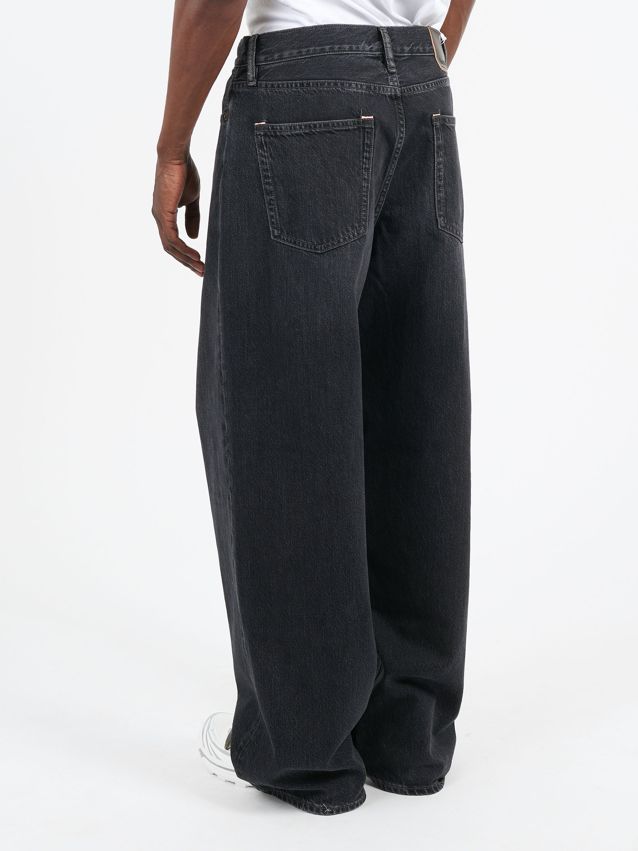 1981M Baggy Fit Jeans