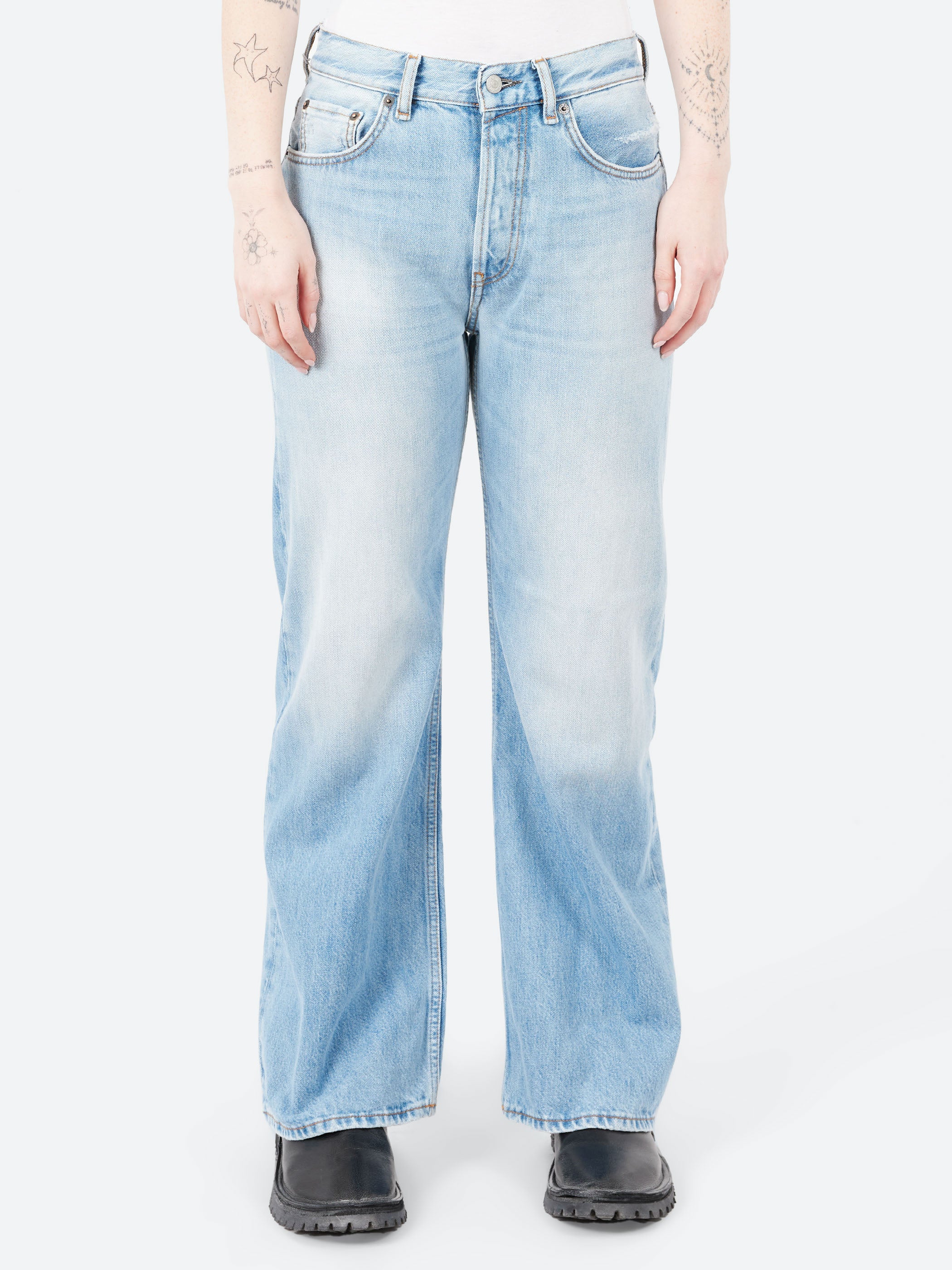 2021F Loose Fit Jeans