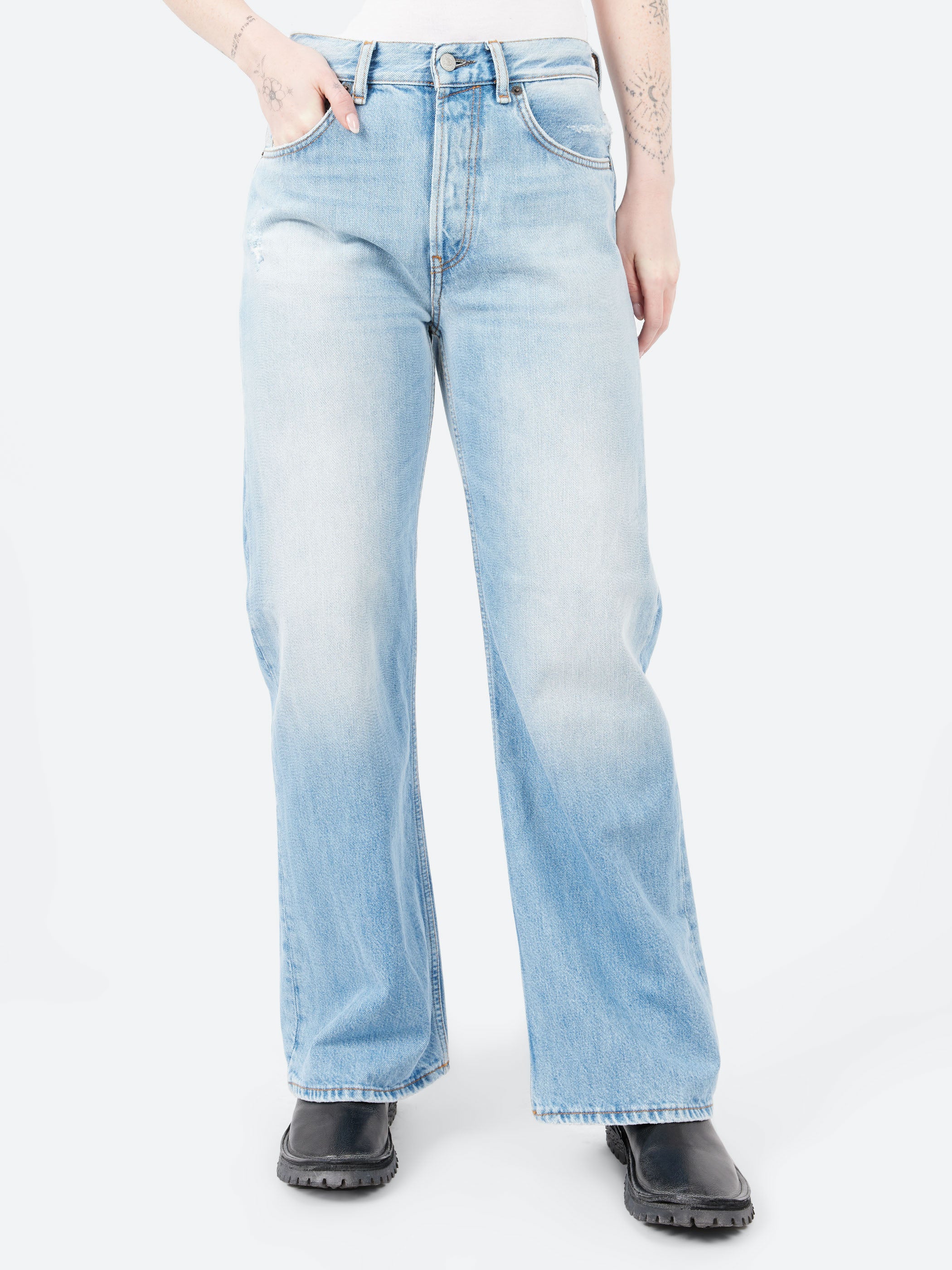 2021F Loose Fit Jeans