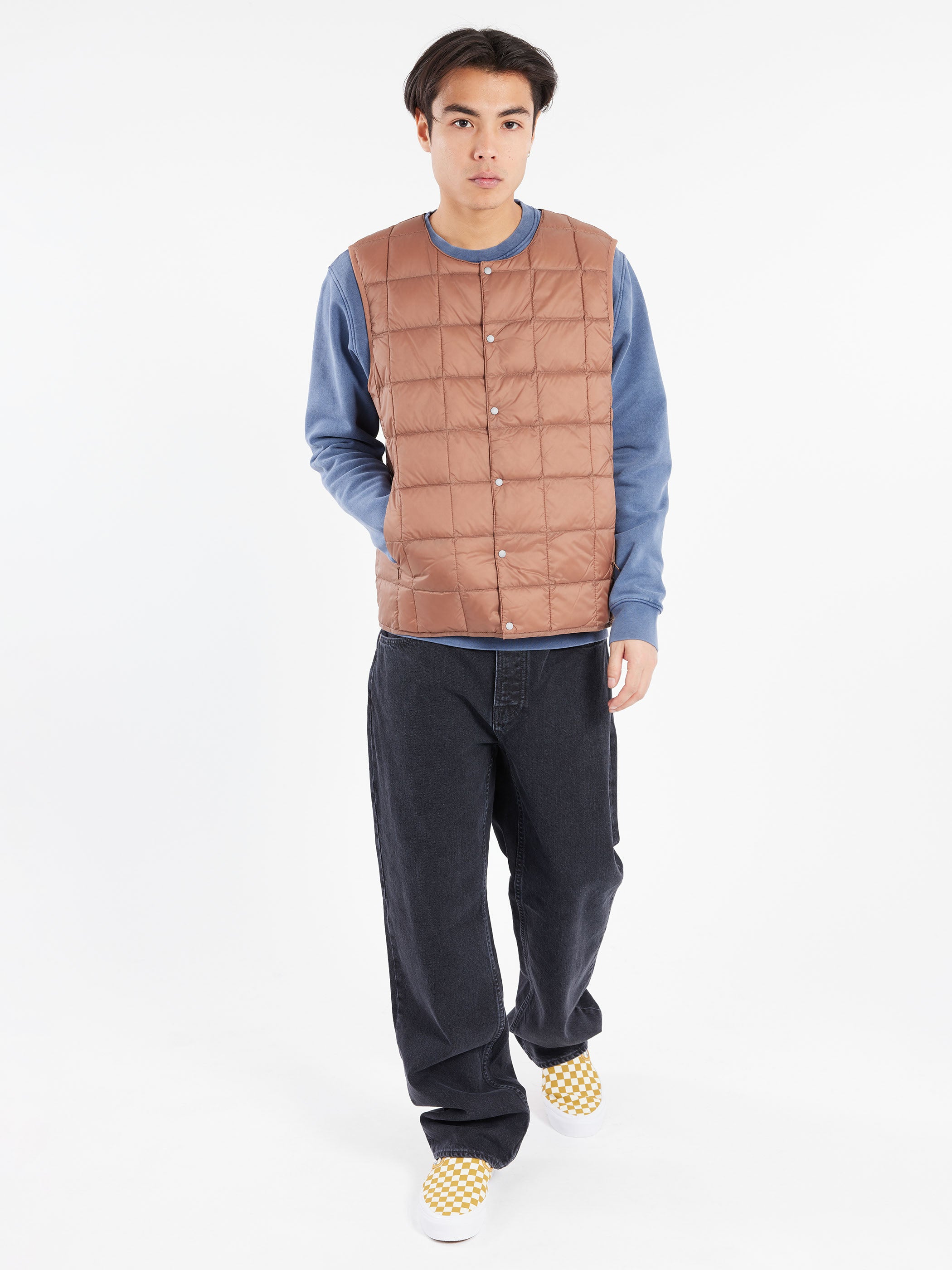 Vest 004
