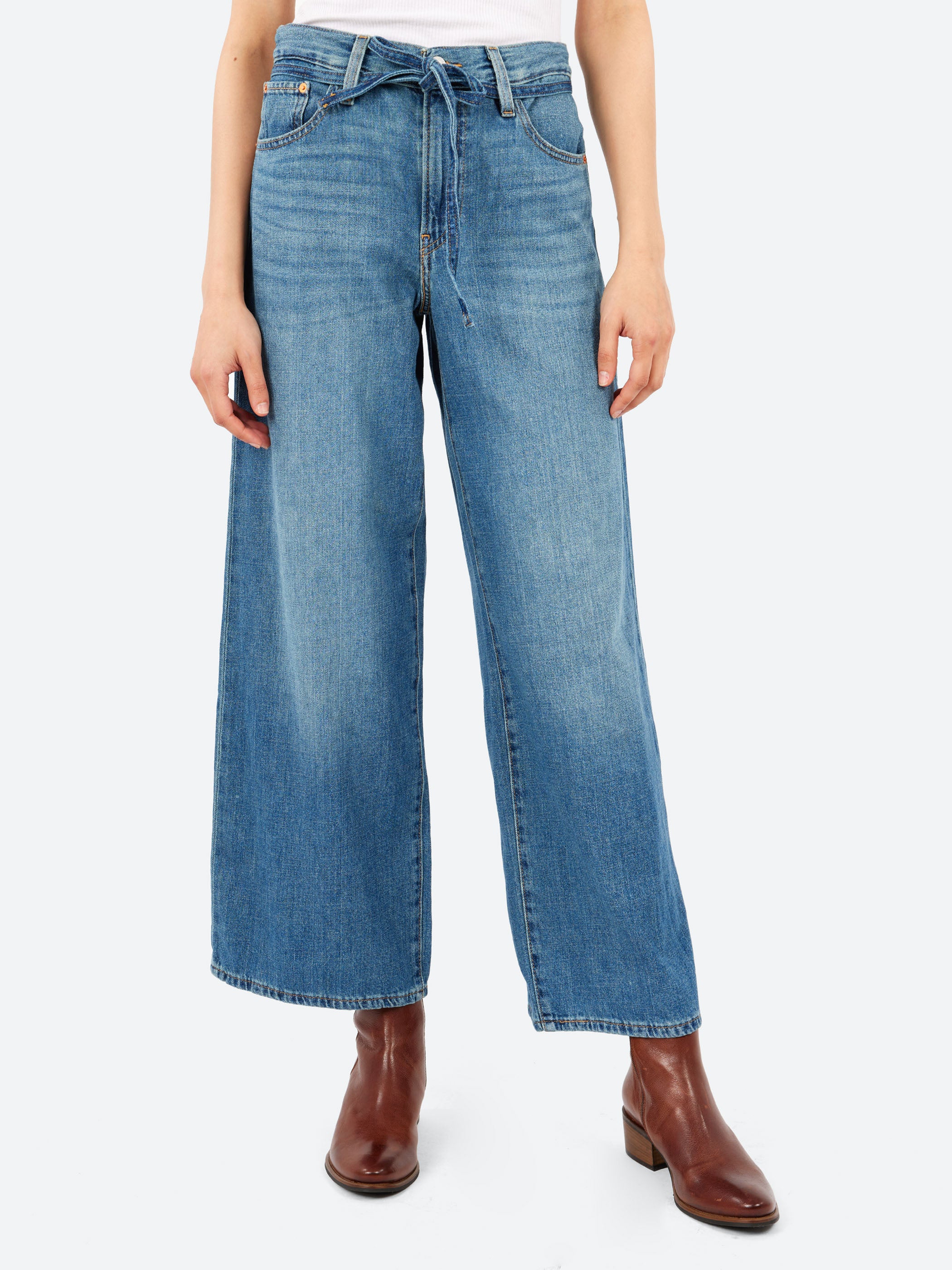 XL Straight Women's Jeans