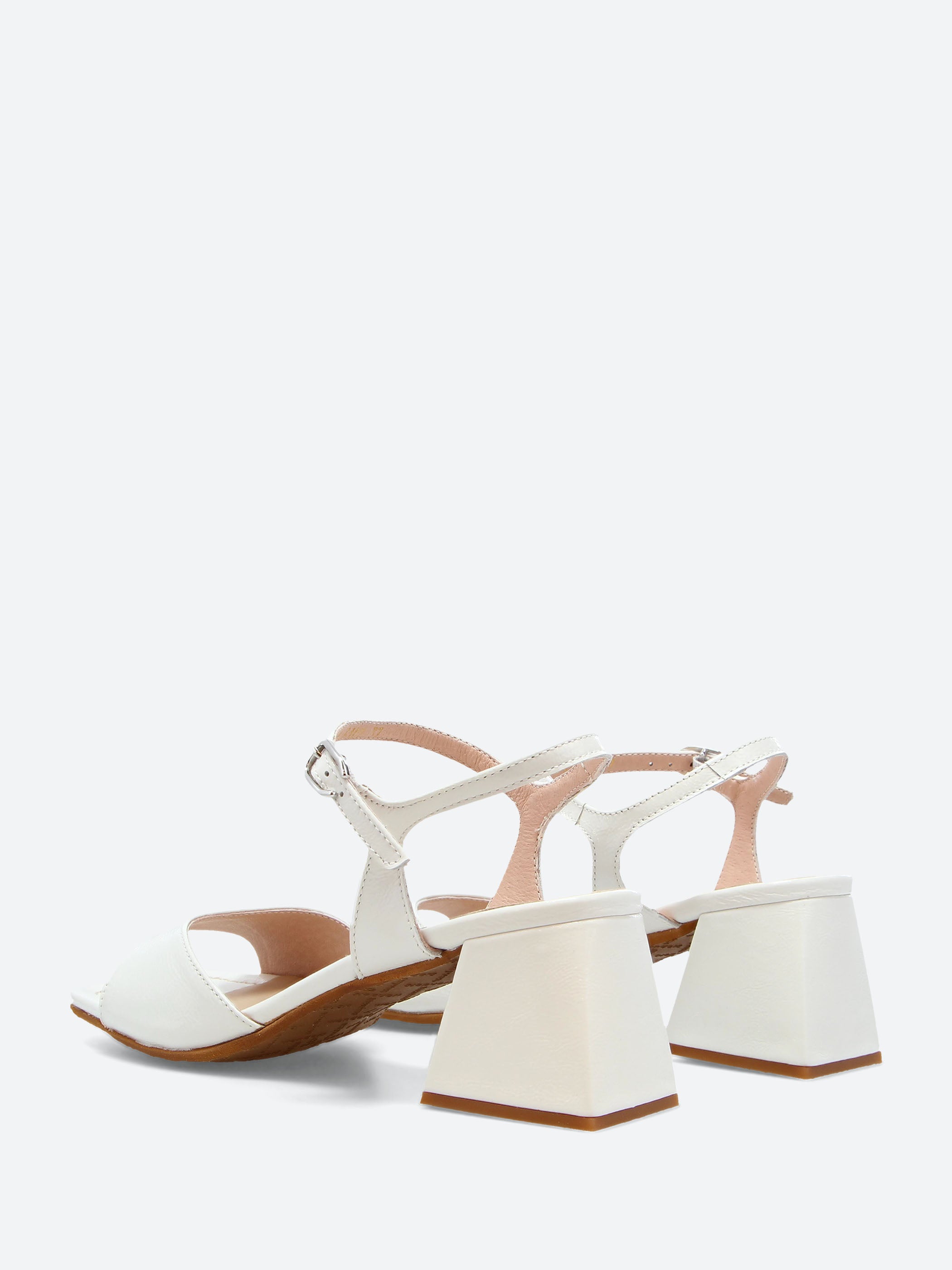 H-6102 Heel Sandal