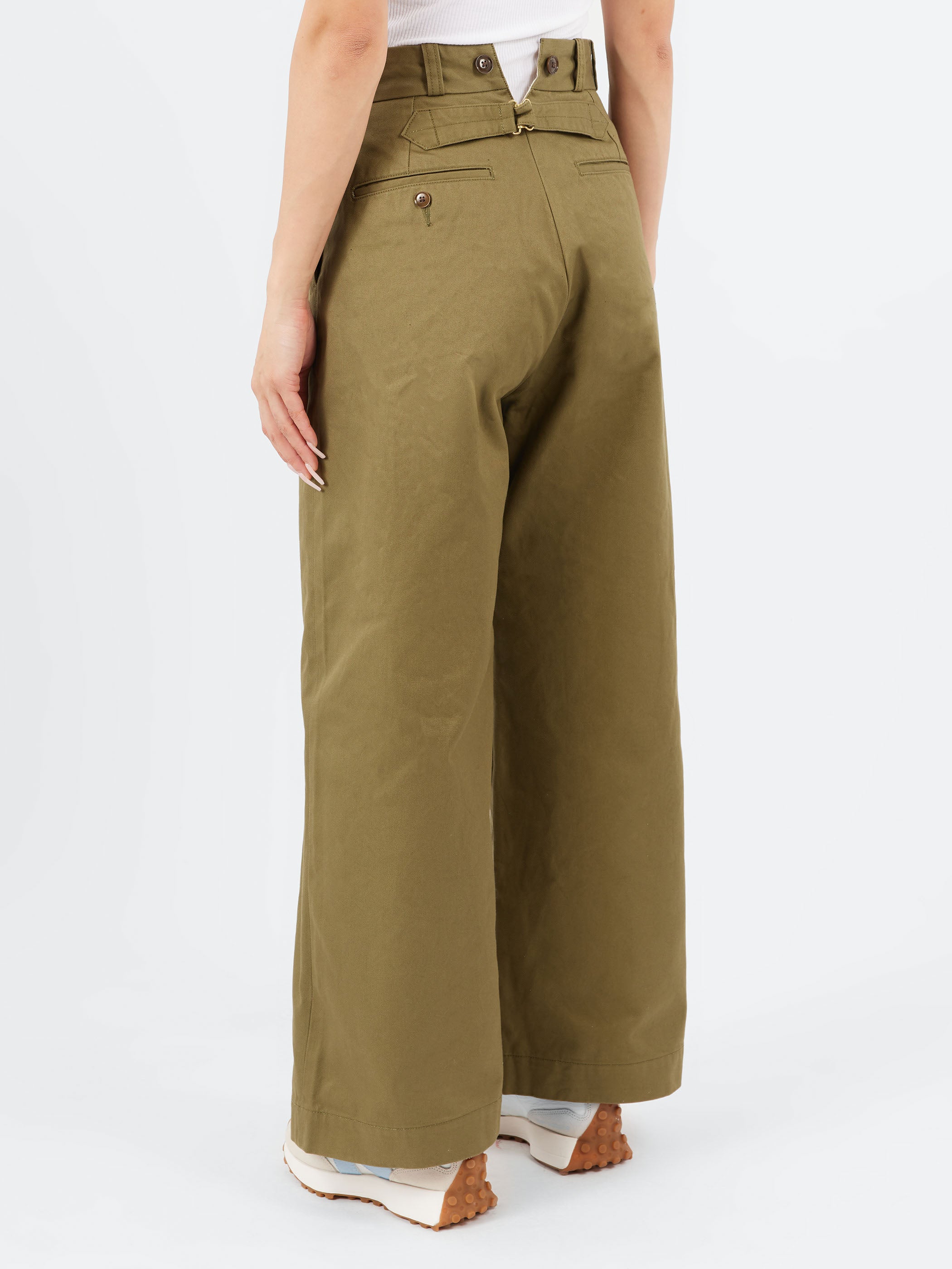 Wide Chino Pant