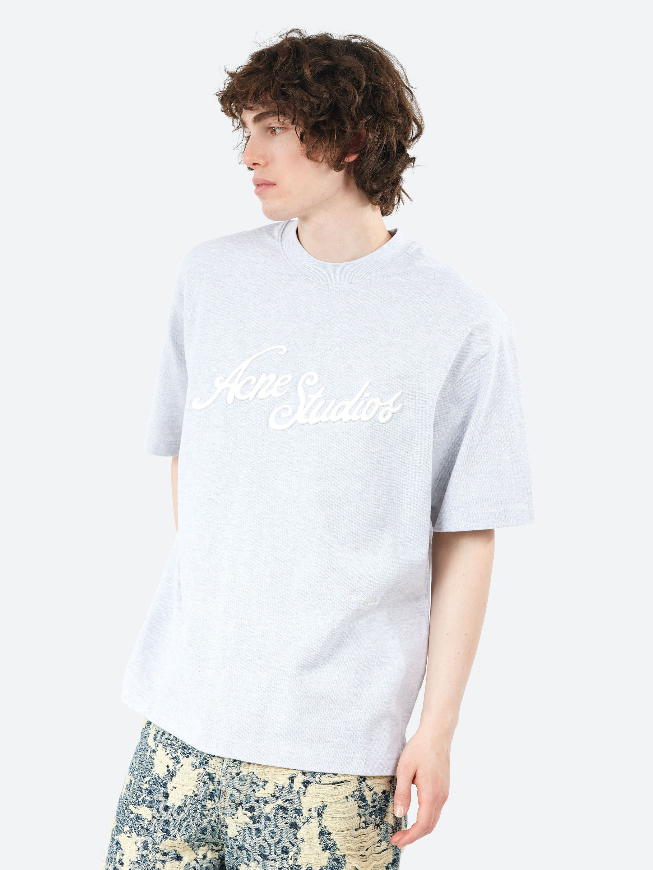 Relaxed Fit Logo T-Shirt