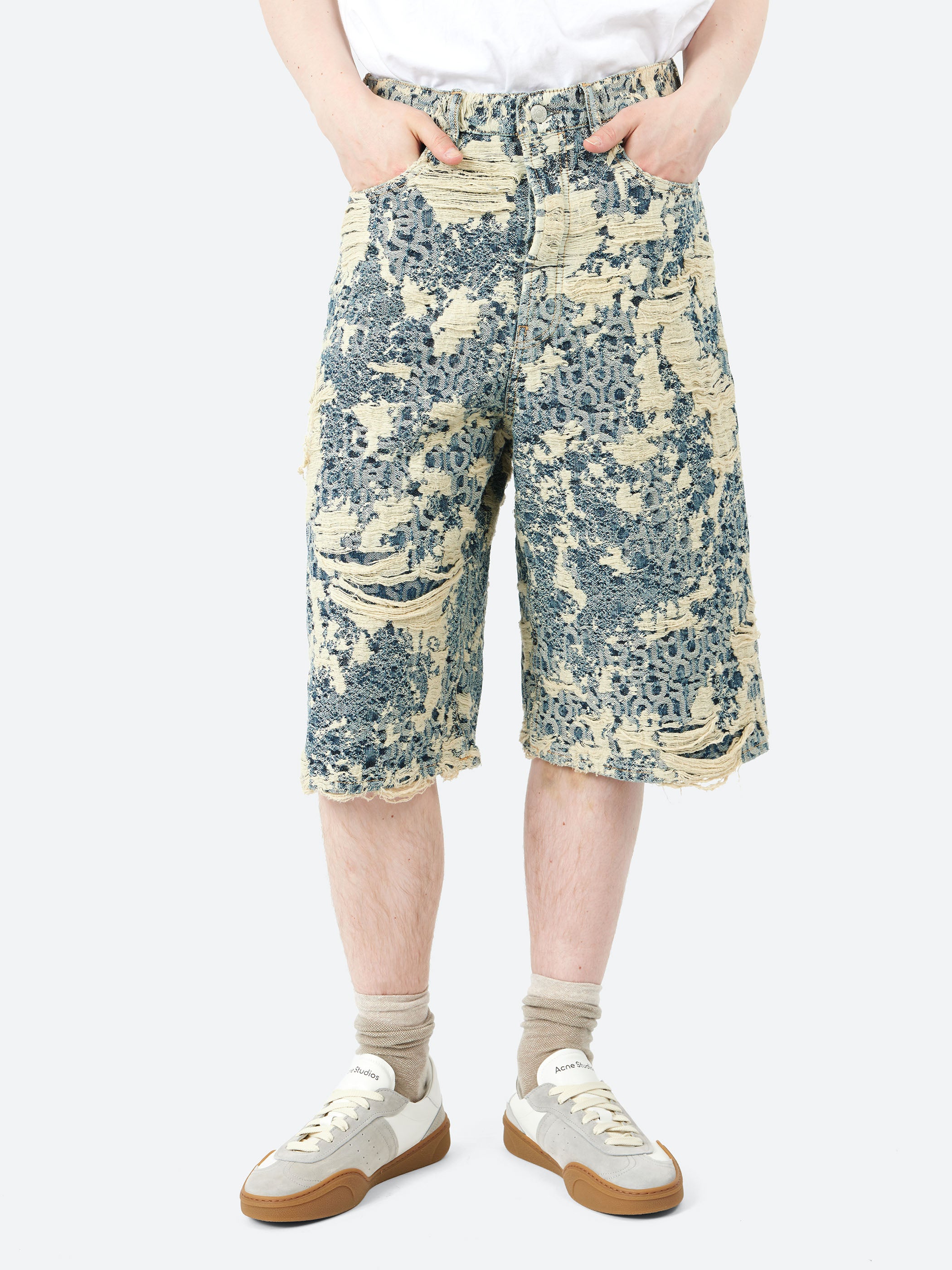 Loose Fit Denim Short