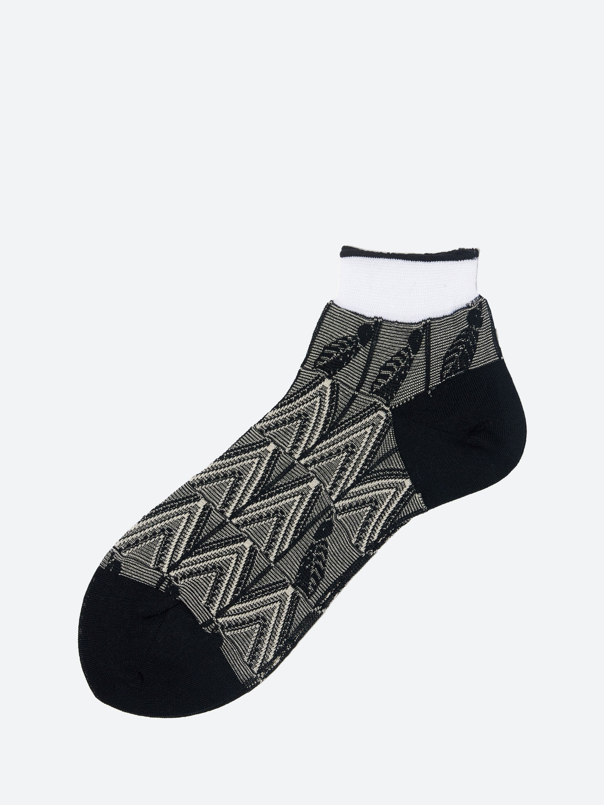 Leaf Bird Short Socks