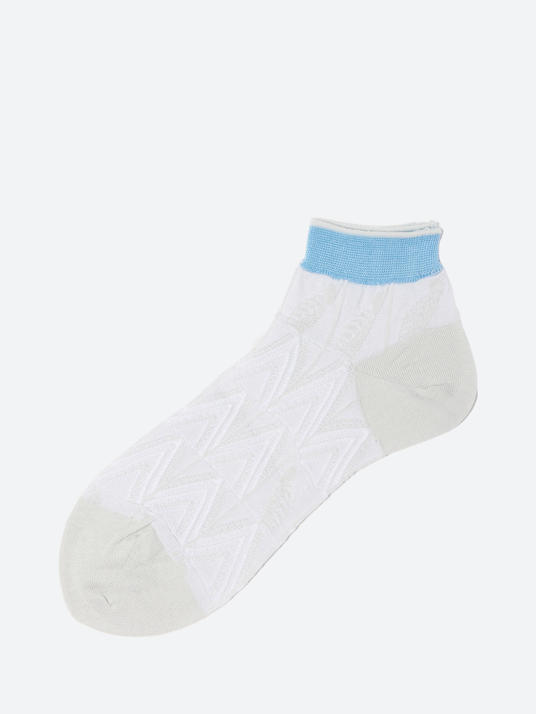 Leaf Bird Short Socks