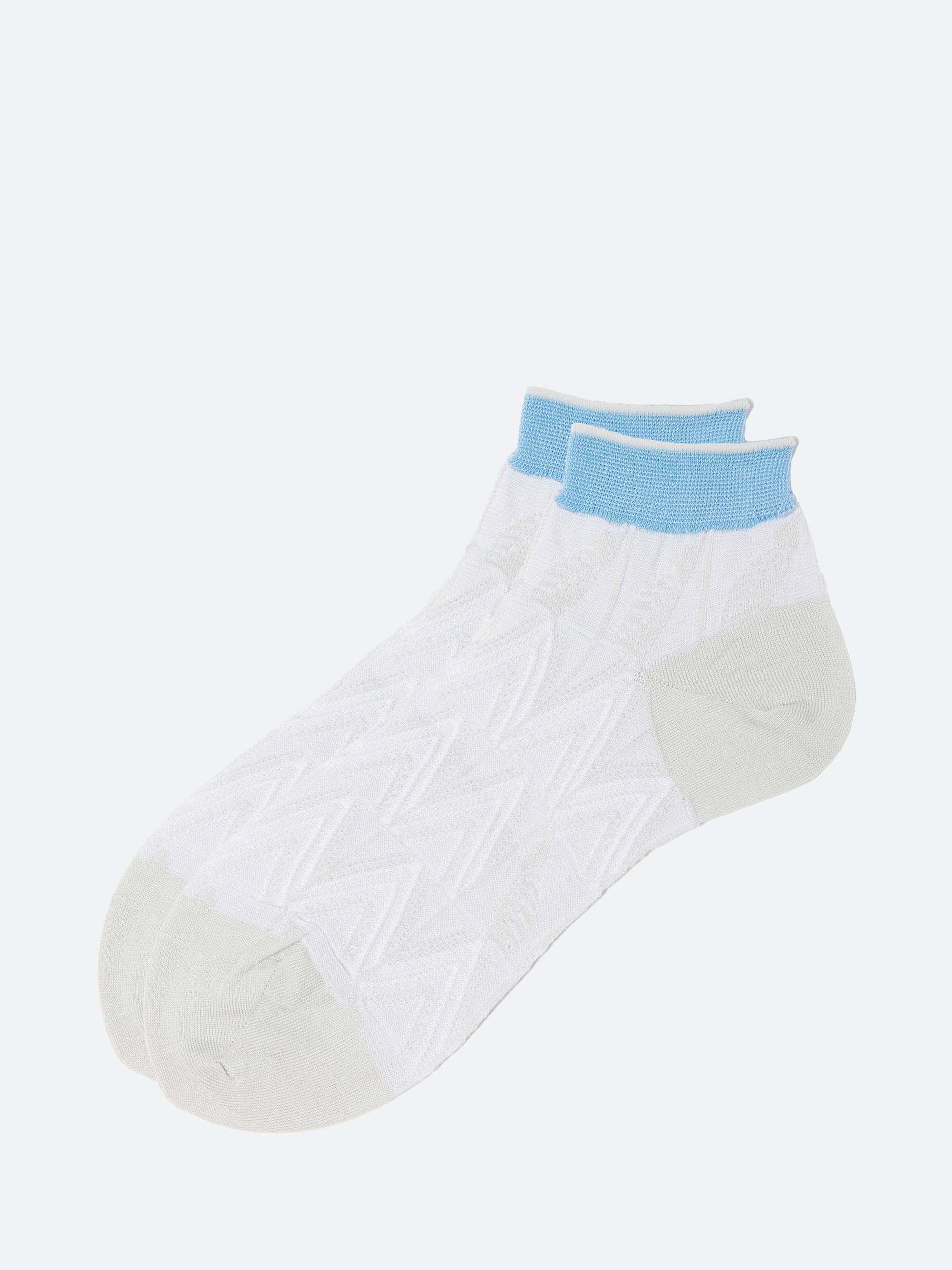 Leaf Bird Short Socks