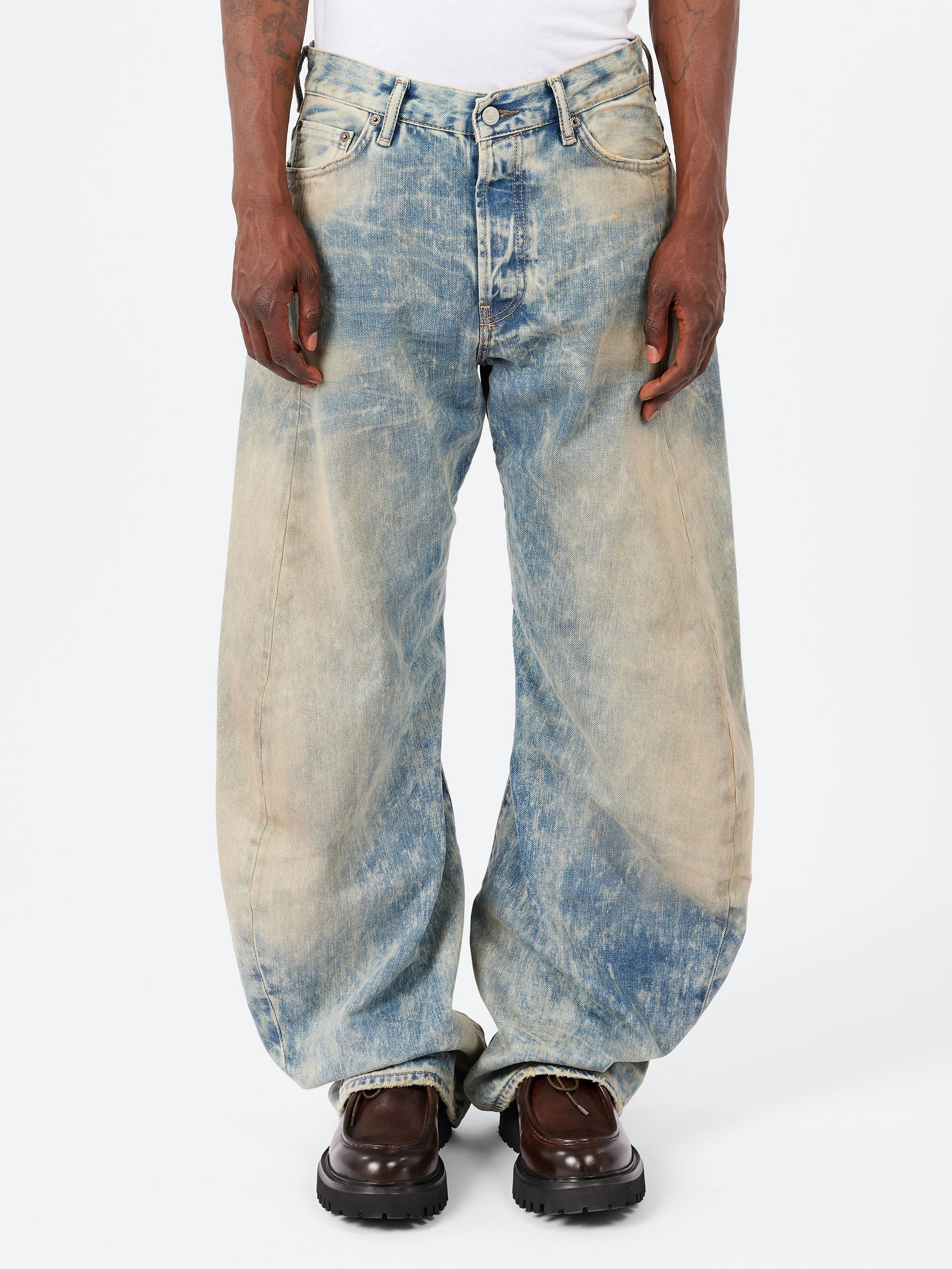 2006M Loose Fit Jeans