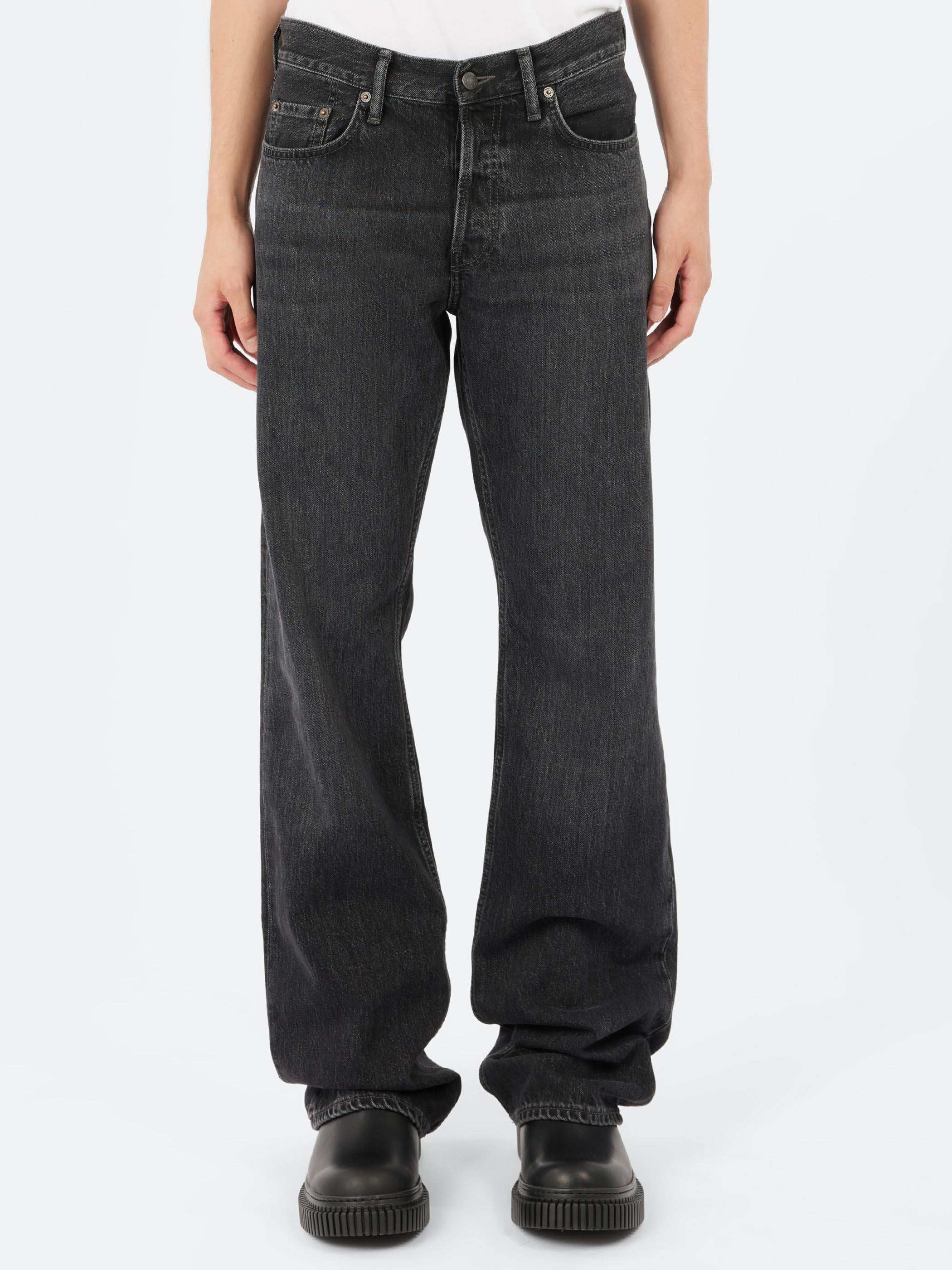 2010M Regular Fit Jeans