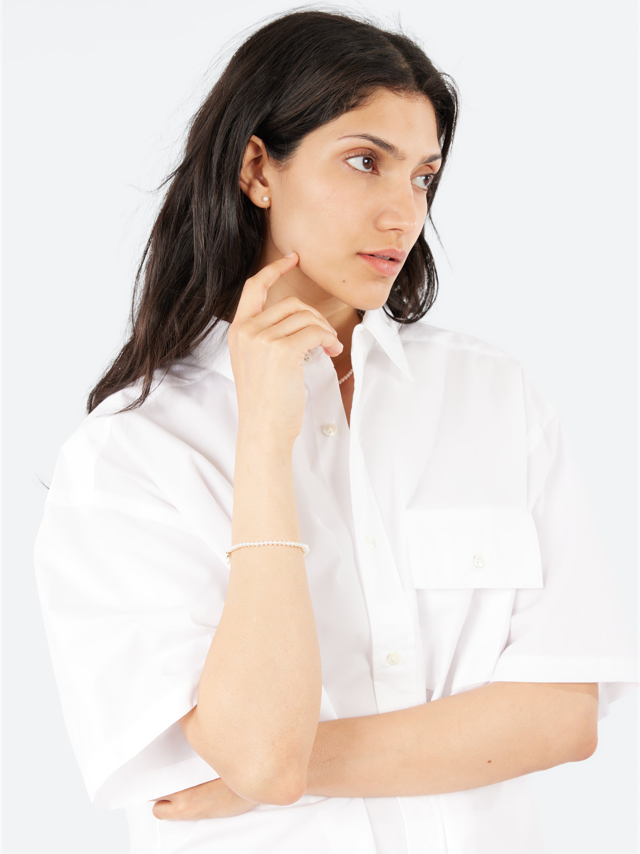 Contrast Pearl Strand Bracelet