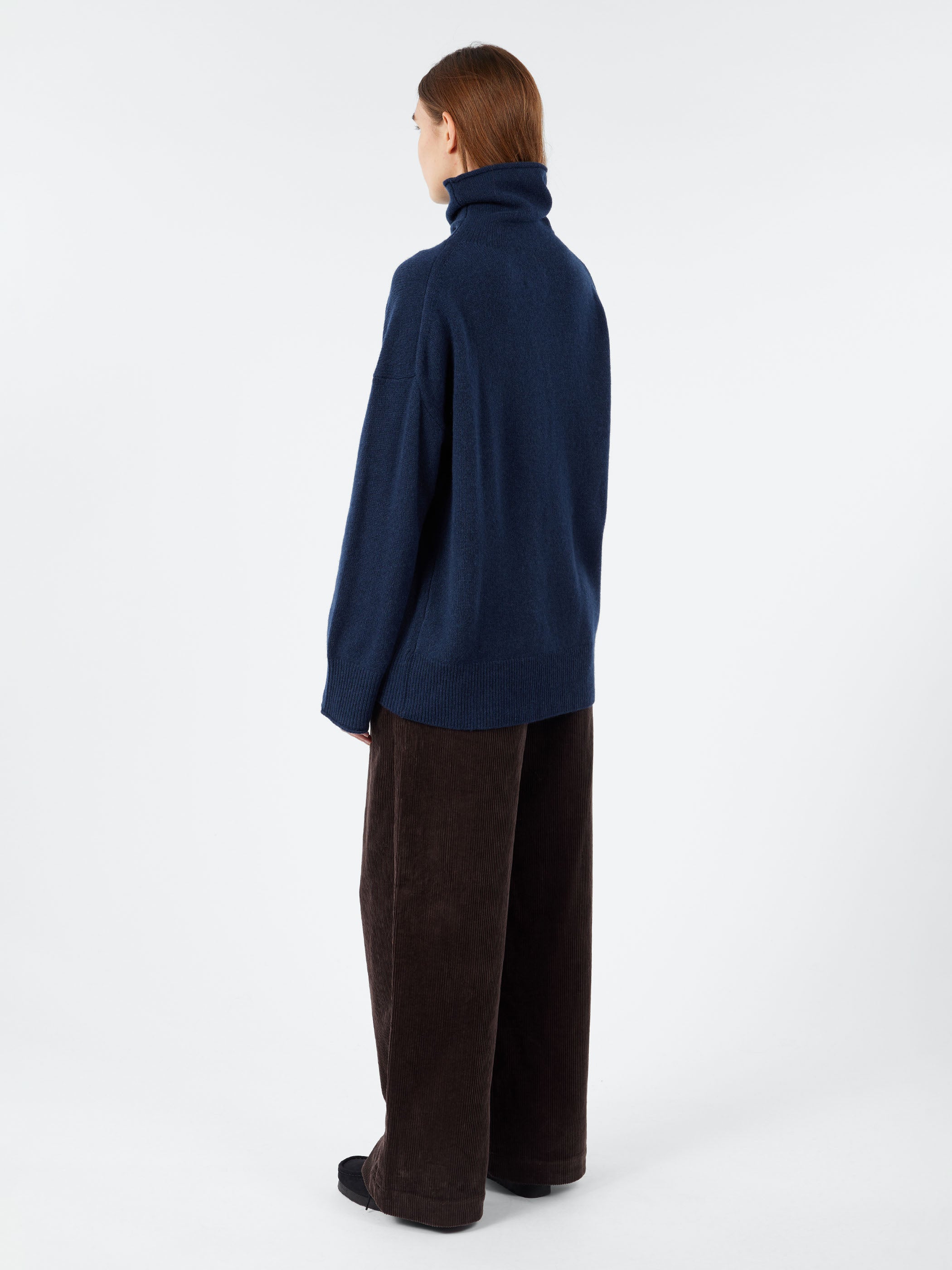 Roll Neck Wool Cashmere Sweater