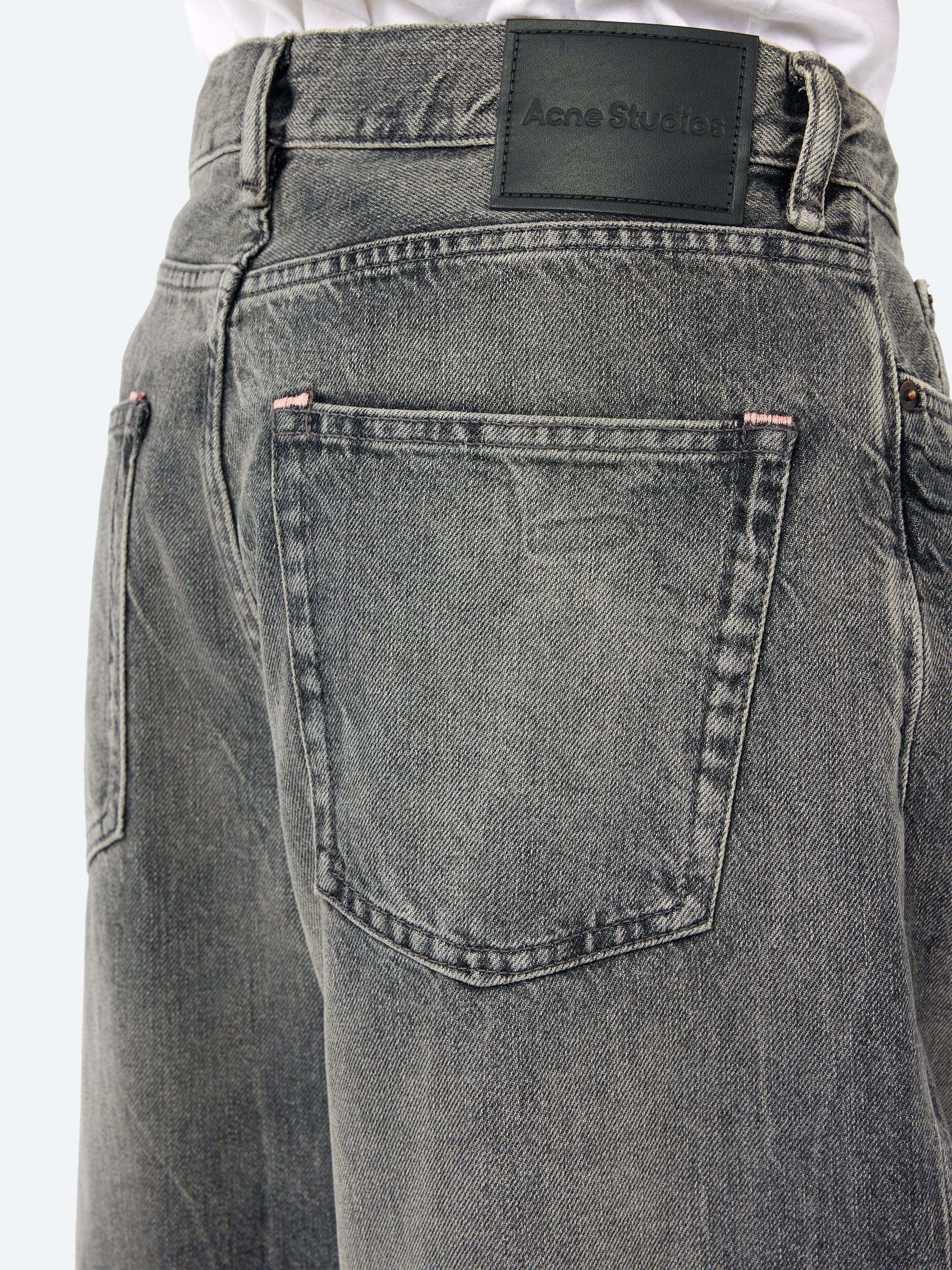 1981 Loose Fit Jeans