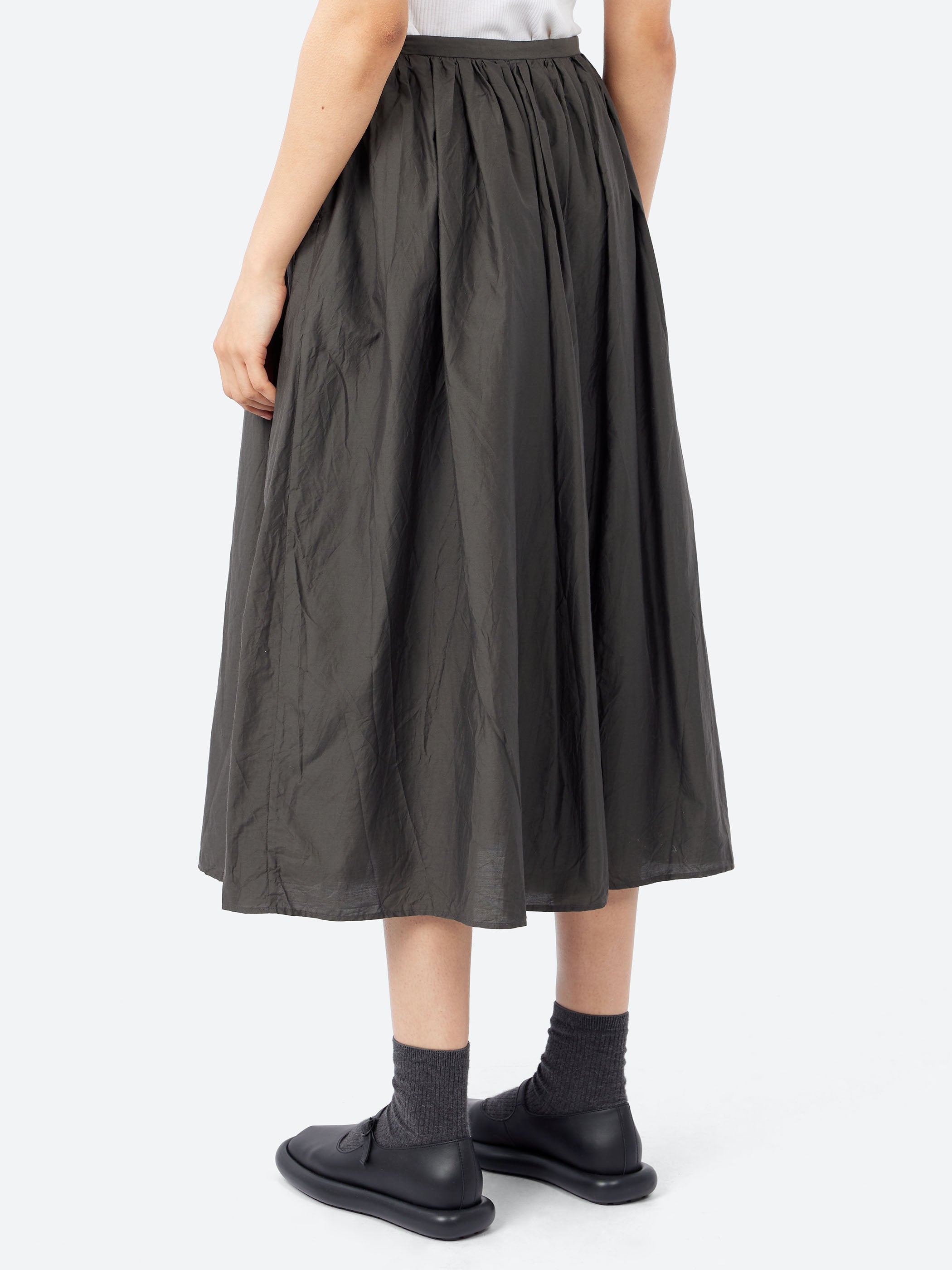 Random Pleated Maxi Skirt