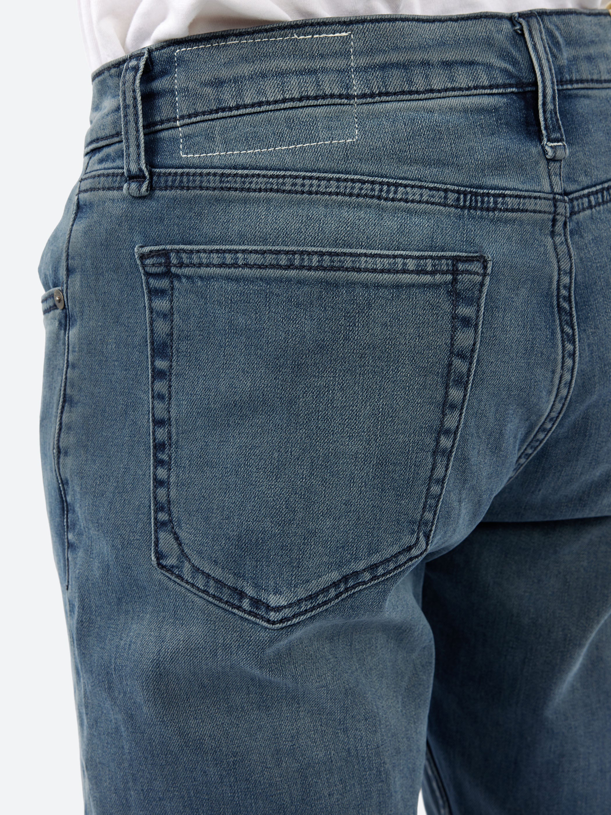 Fit 2 Authentic Stretch