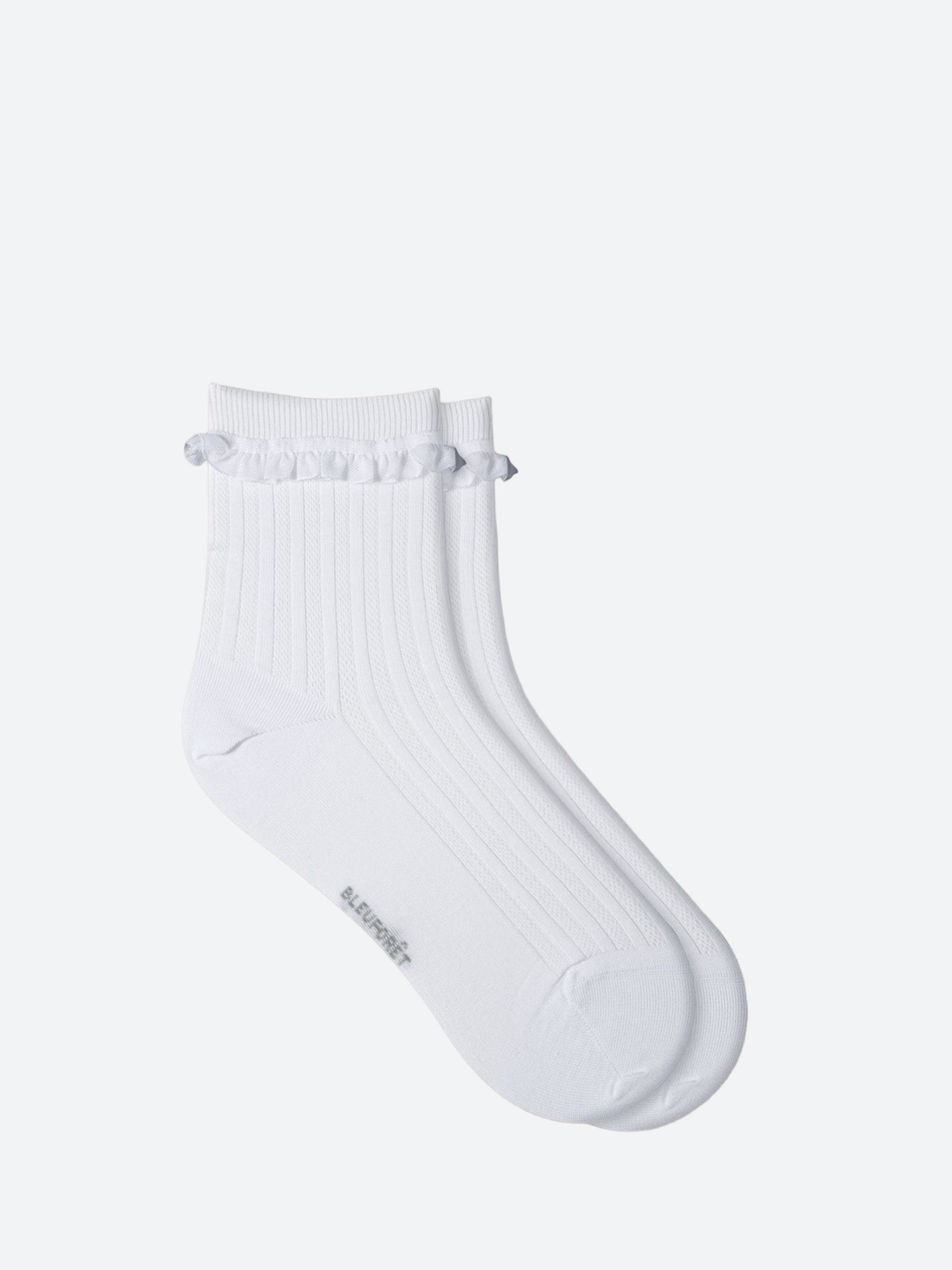 Short Scottish Thread Socks with Ruffles