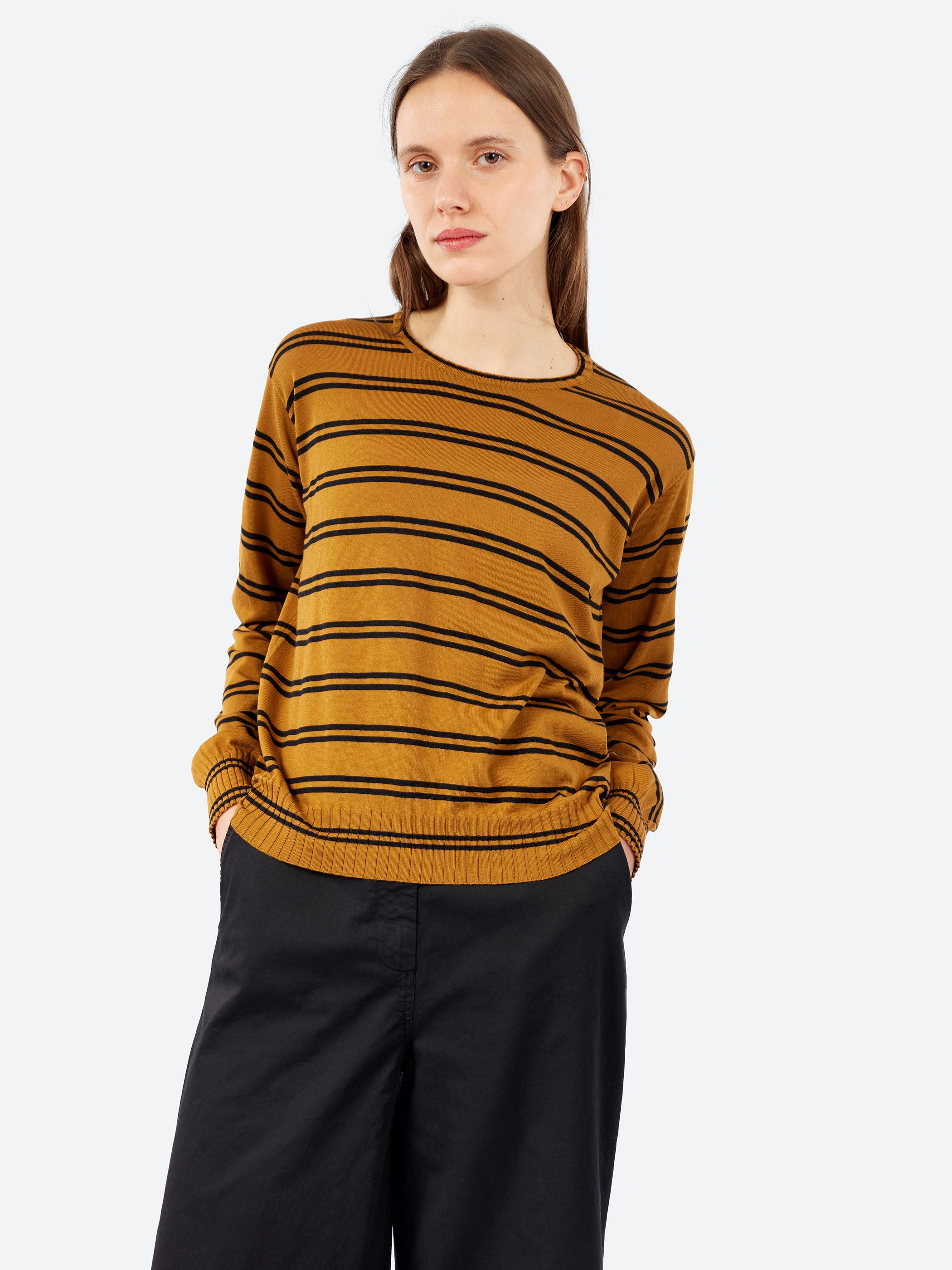 2622 Round Neck Pullover