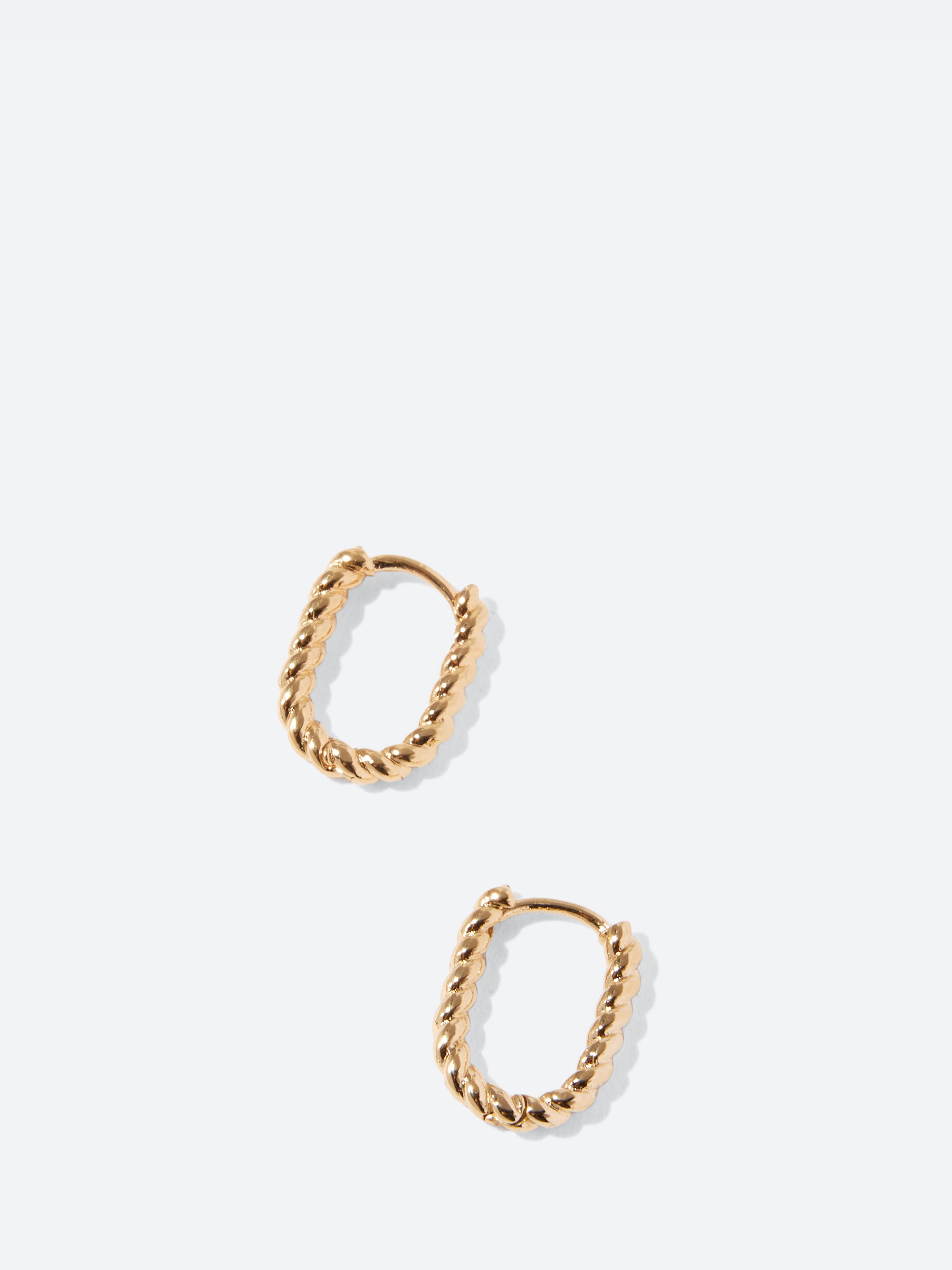 Macy Oval Hoop Earrings