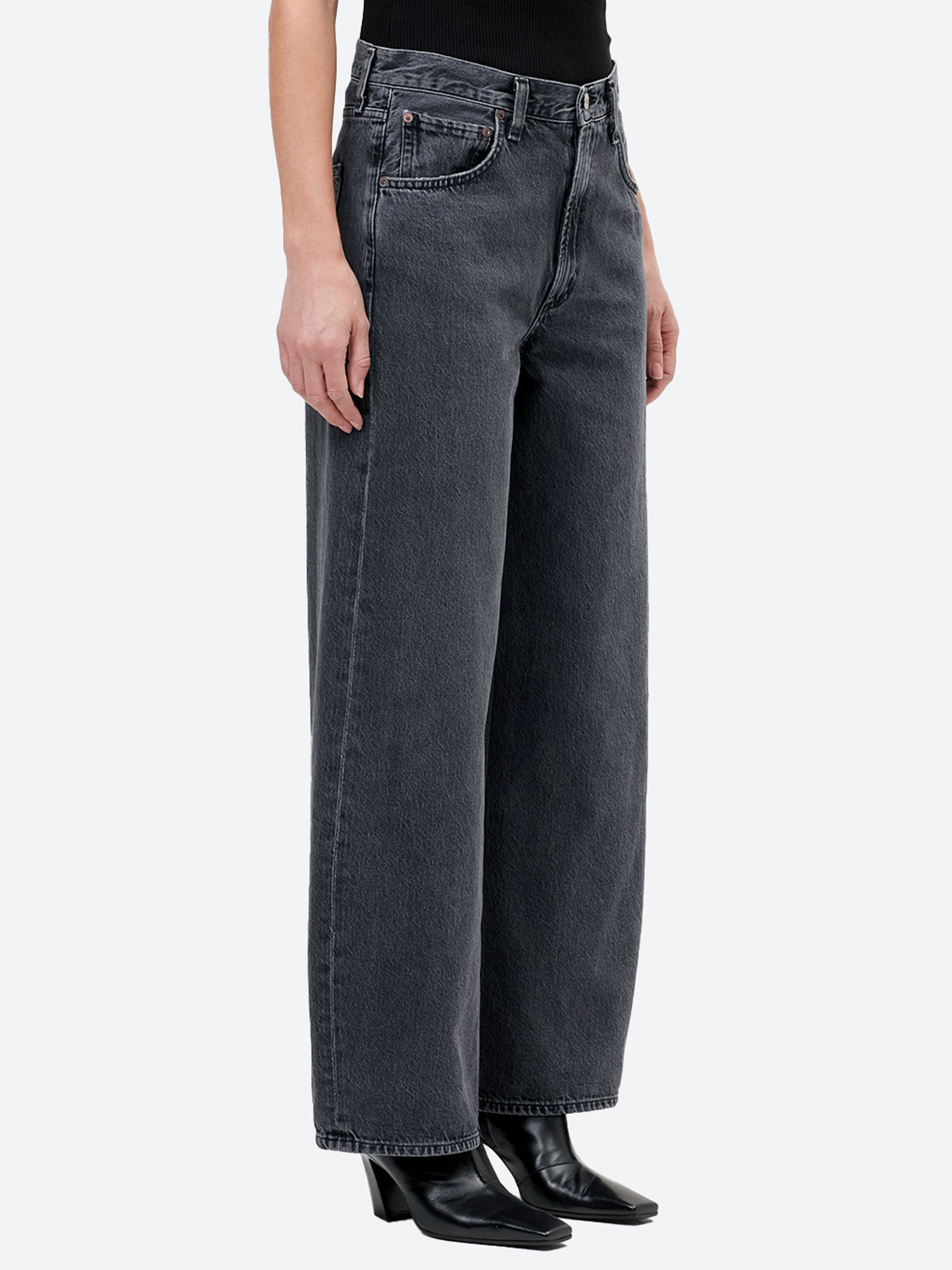 Low Curve Jean