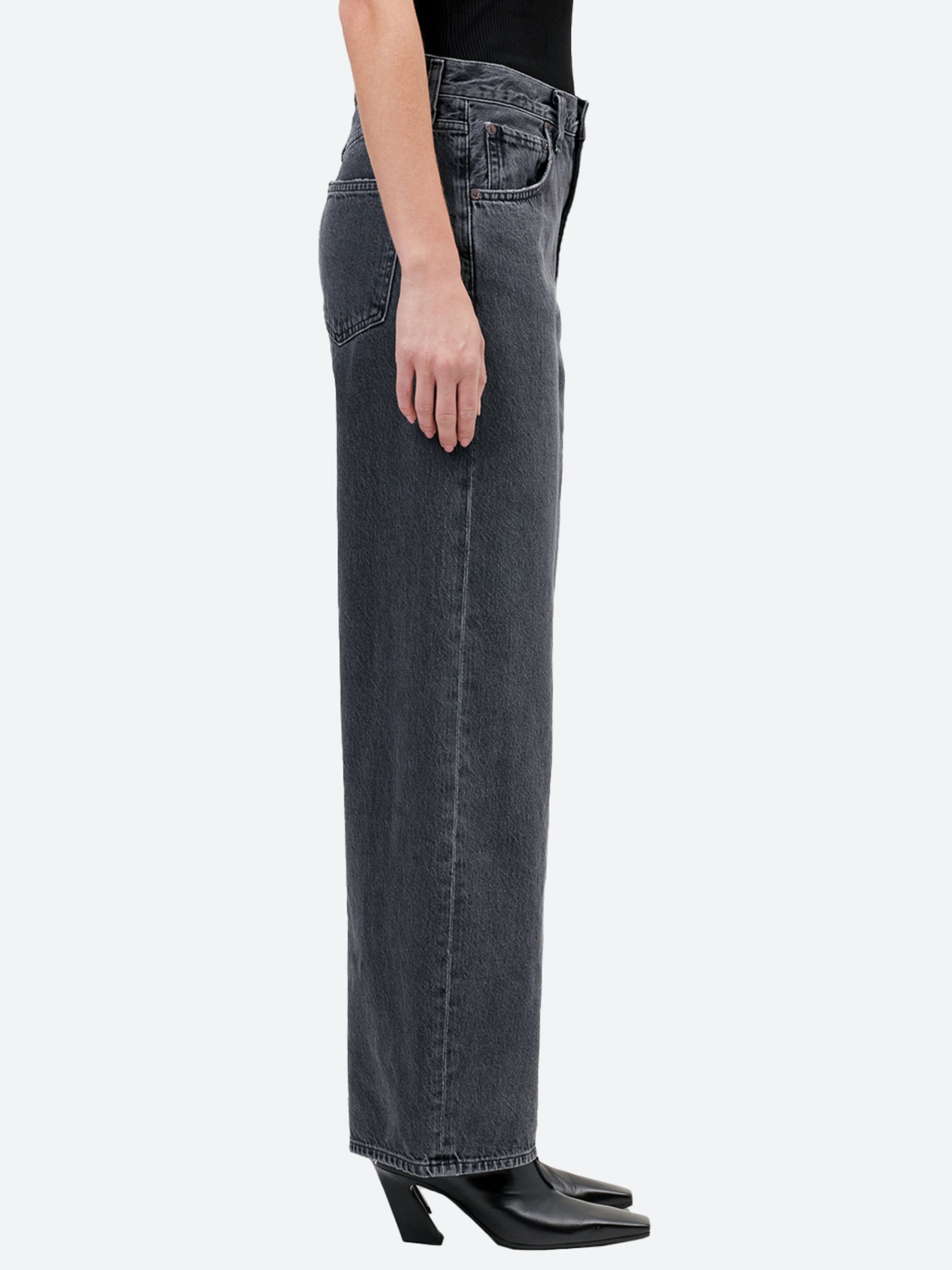Low Curve Jean