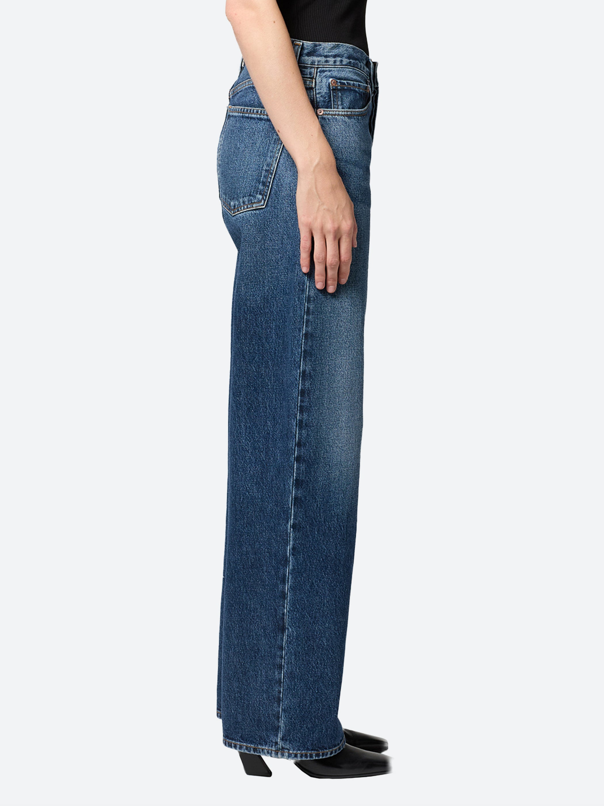 Arc Jean