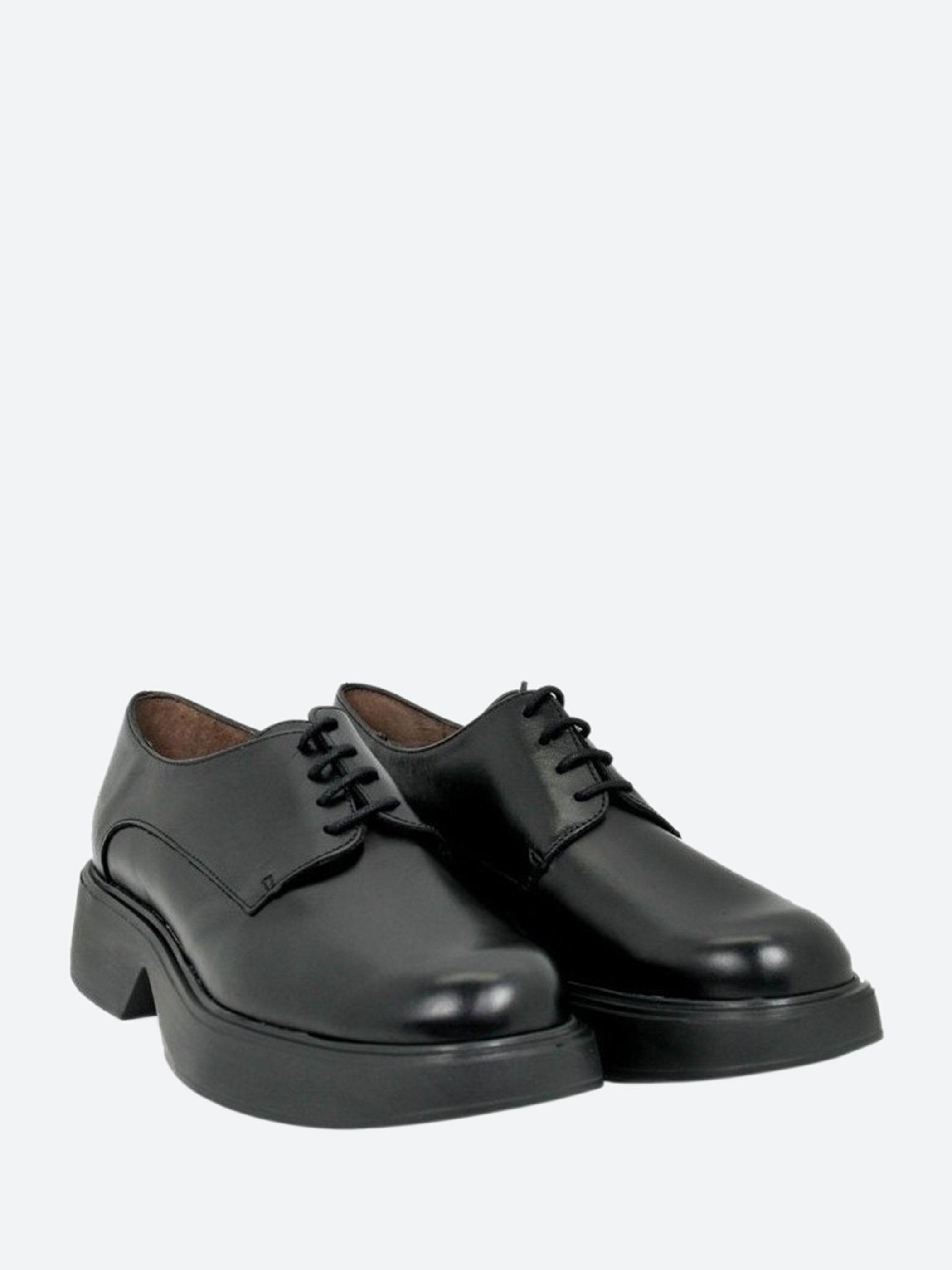 B-8205 Oxford