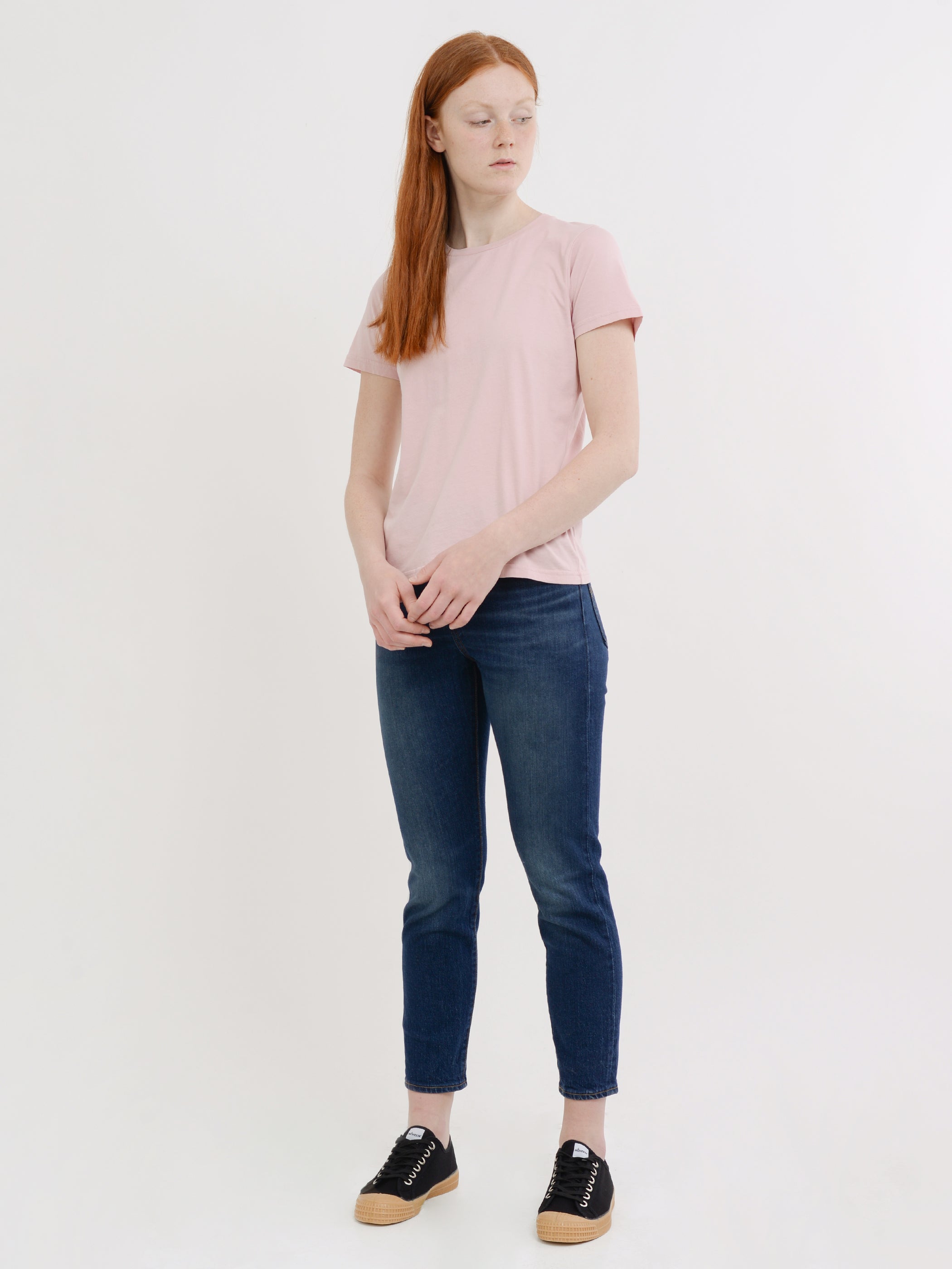 Women Light Organic Tee