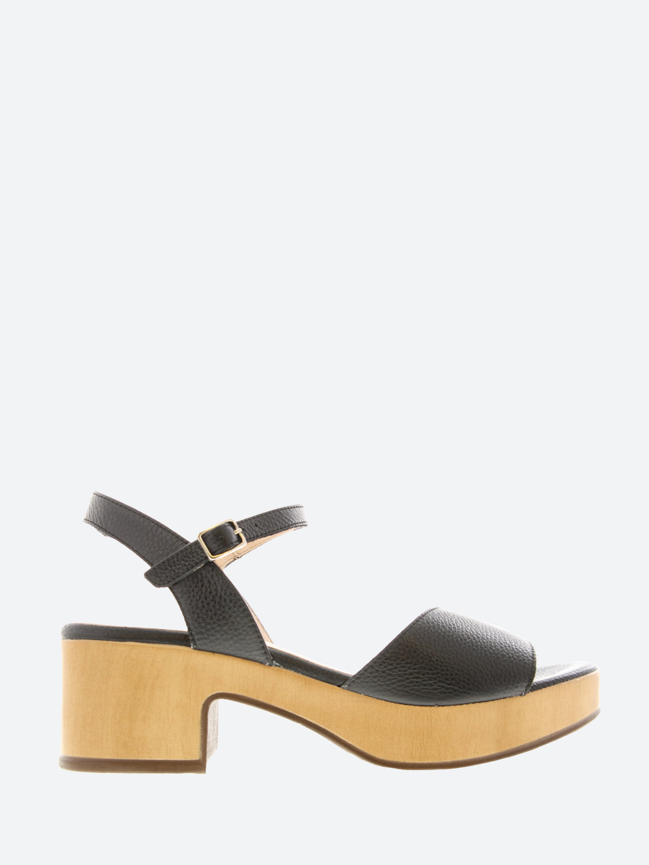 D-8802 Leather Wedge Sandal