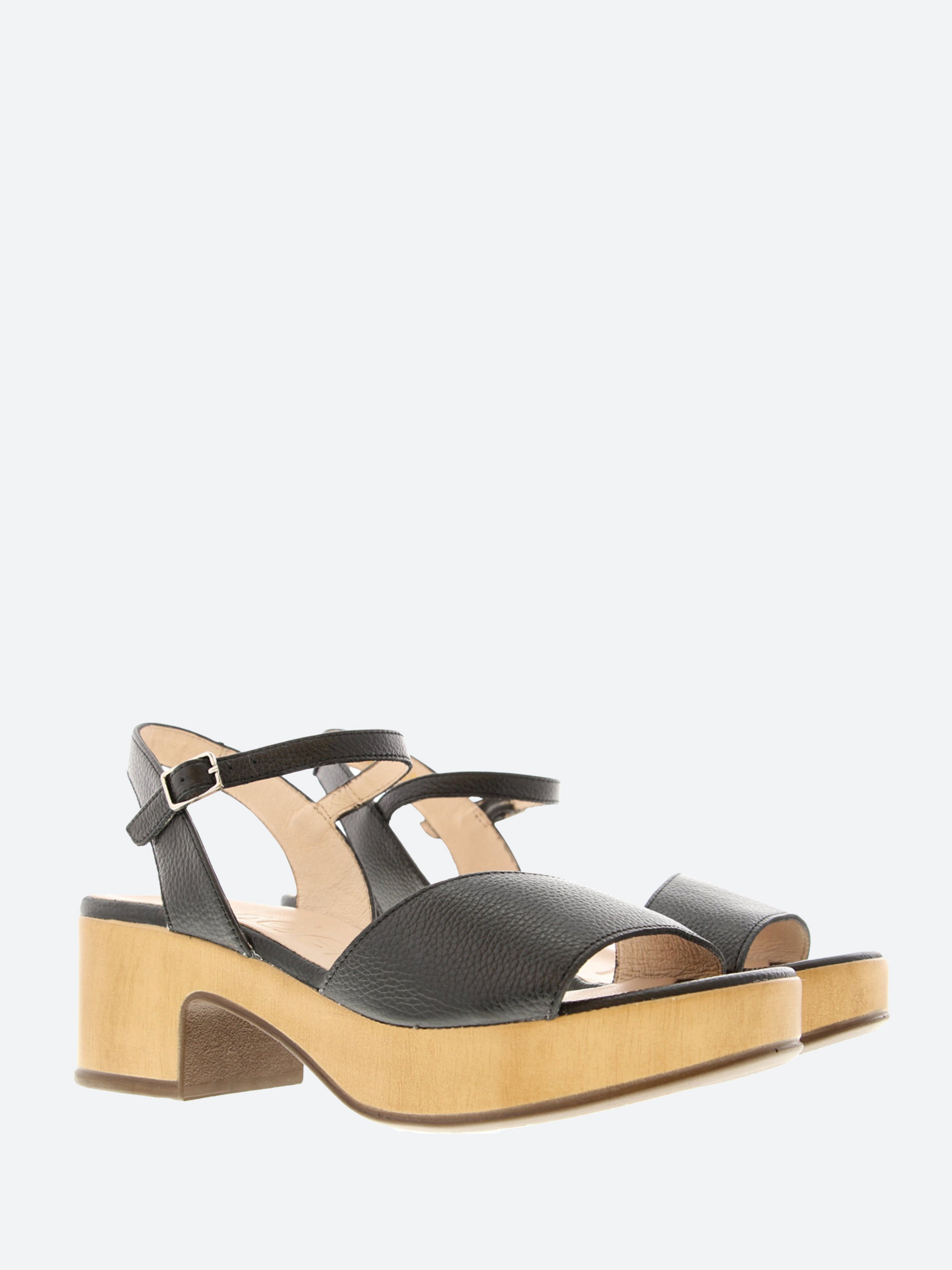 D-8802 Leather Wedge Sandal